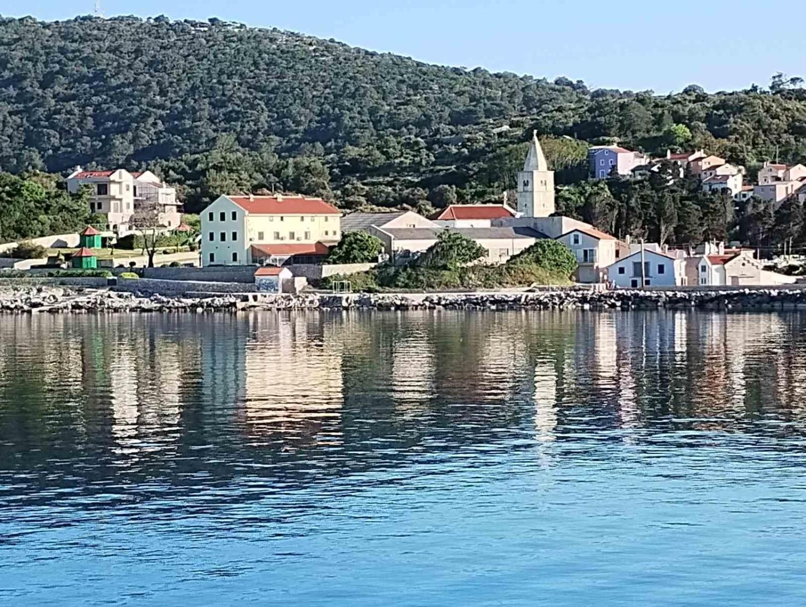Apartments Suncica Mali Losinj Exterior photo