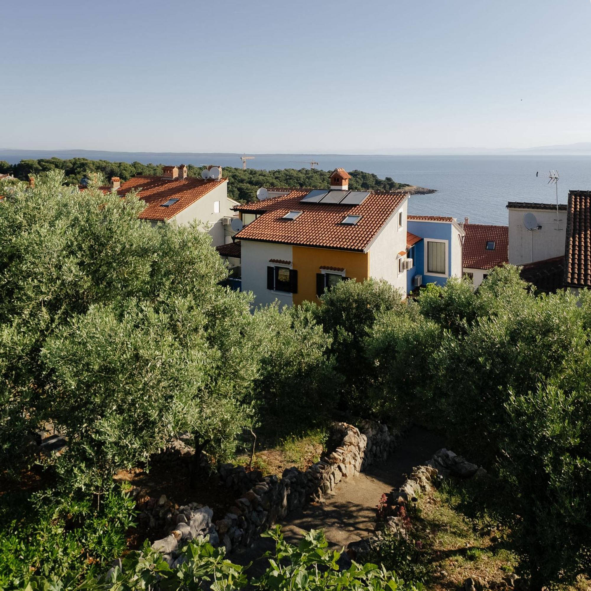 Apartments Suncica Mali Losinj Exterior photo