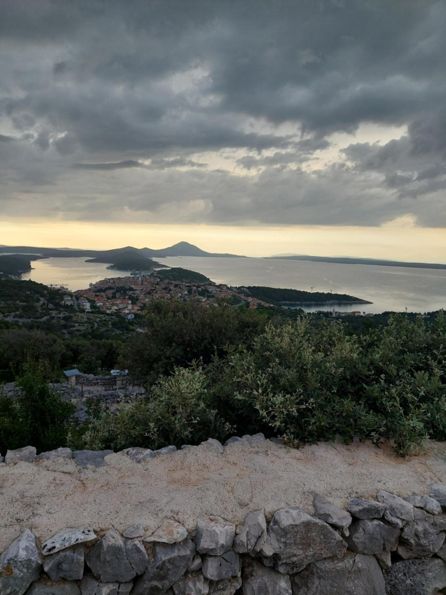 Apartments Suncica Mali Losinj Exterior photo